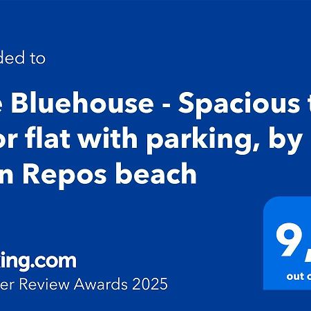 The Bluehouse - Spacious Top Floor Flat With Parking, By Mon Repos Beach Corfu  外观 照片