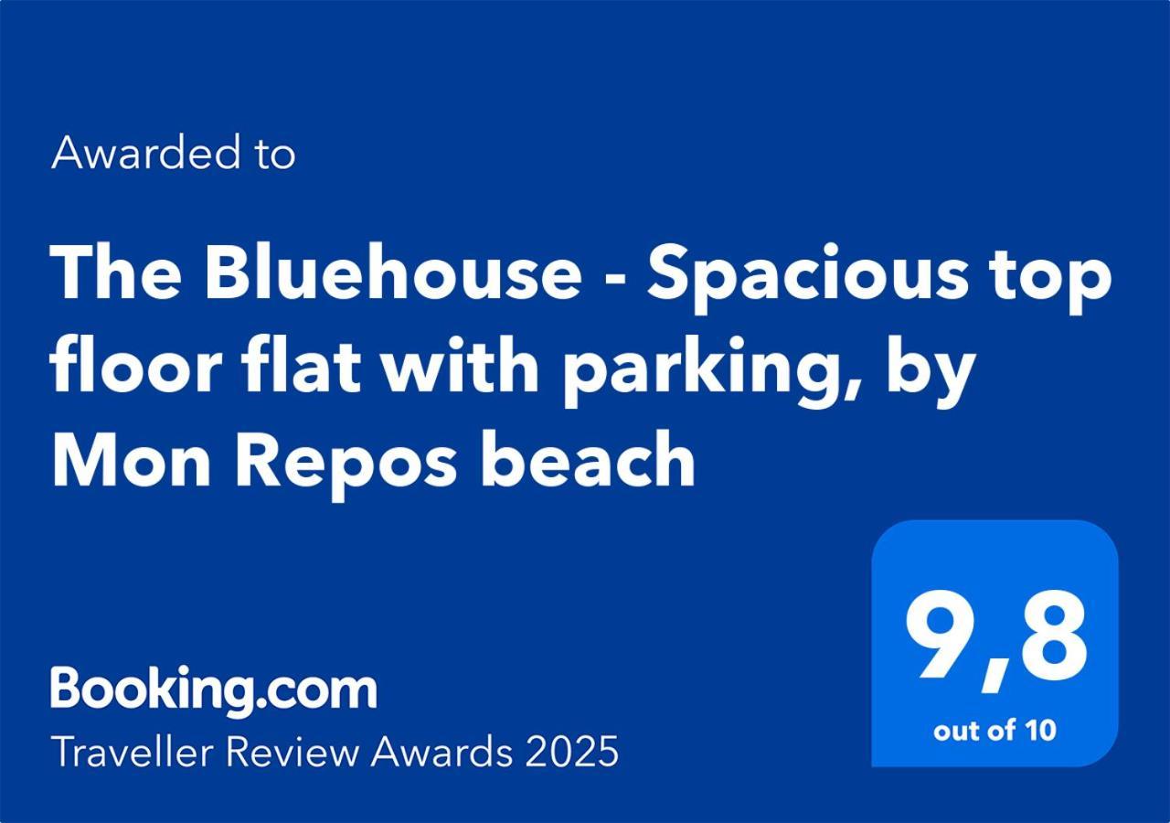 The Bluehouse - Spacious Top Floor Flat With Parking, By Mon Repos Beach Corfu  外观 照片